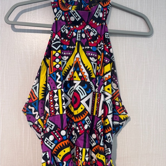 Vibrant Patterned Maxi Dress - Picture 3 of 9